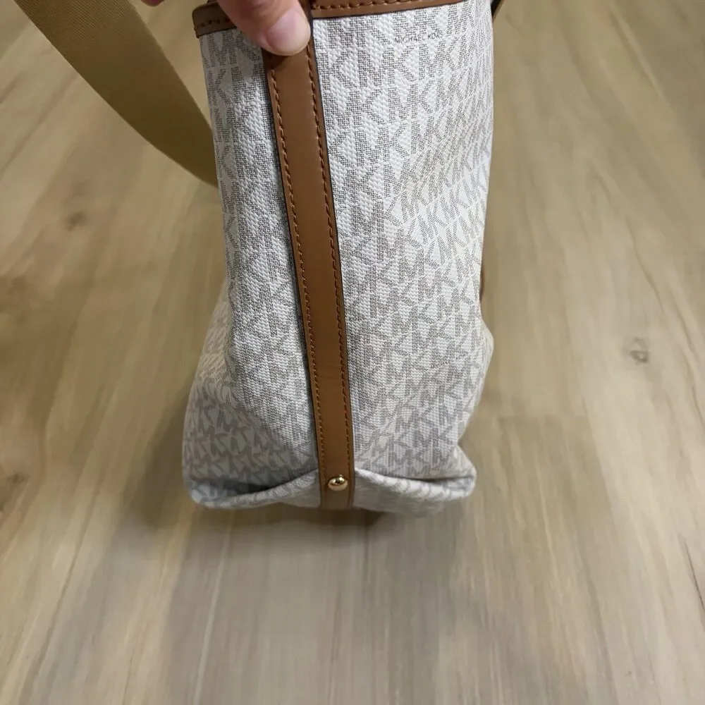 MICHAEL KORS Beck Signature Convertible Tote Bag Vanilla 30T0GKNT1B